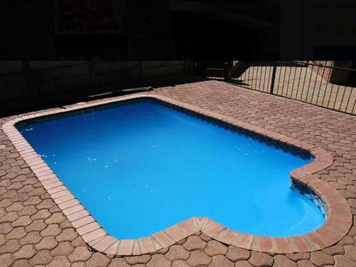 Kwela Bed & Breakfast Aliwal North Ngoại thất bức ảnh