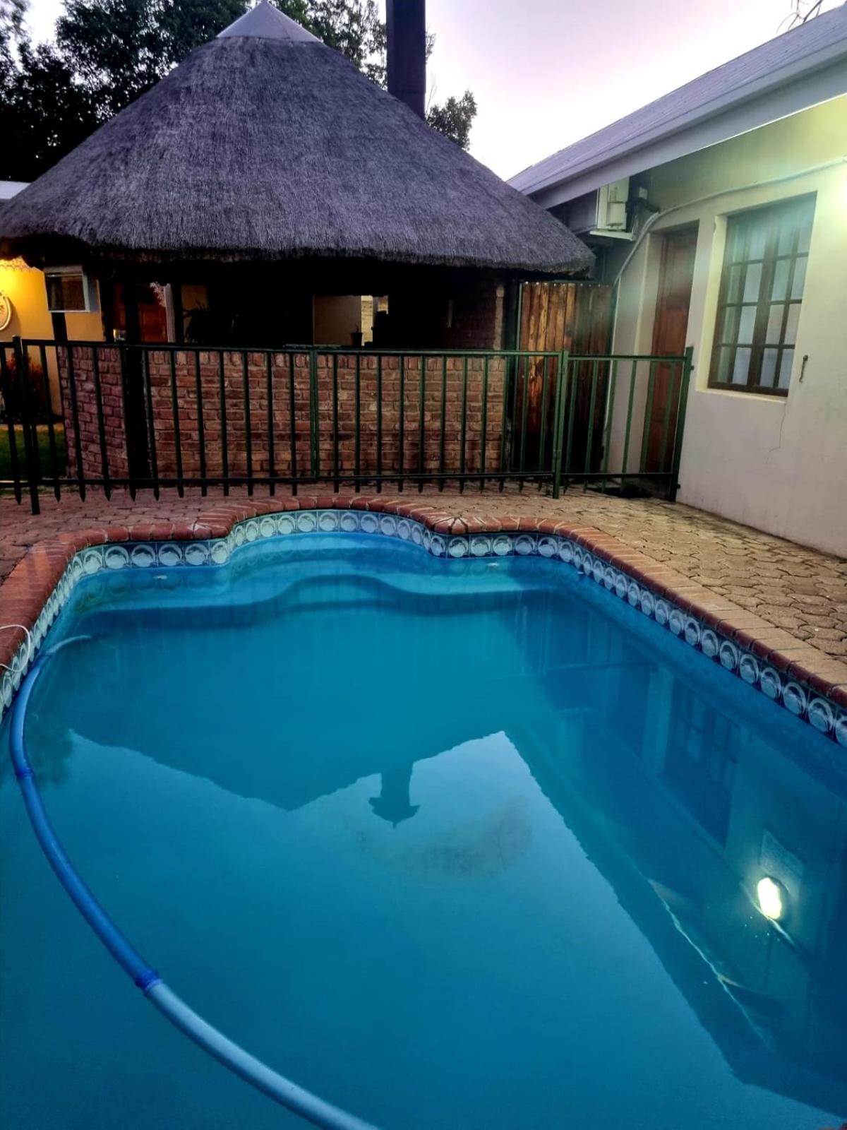 Kwela Bed & Breakfast Aliwal North Ngoại thất bức ảnh
